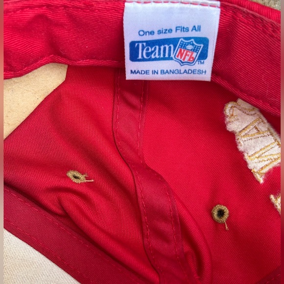 Vintage Team NFL San Francisco 49ers SnapBack Embroidered Hat - Picture 5 of 6